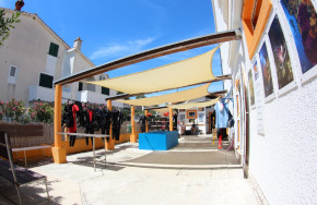 Kron Diving Center