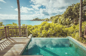 Carana Beach Hotel