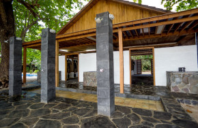 Siladen Dive Center