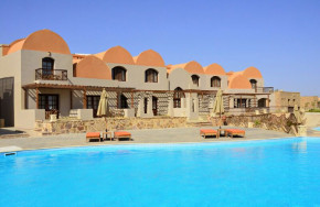 Rohanou Beach Resort