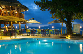 Coral Strand Hotel
